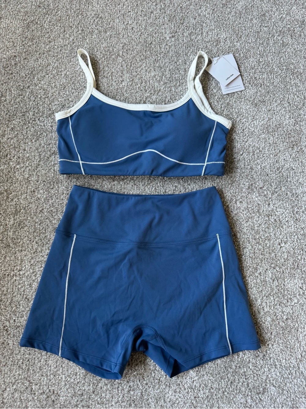 NWT | Sports Bra & High-Rise Biker Shorts Set | blue and white | size medium